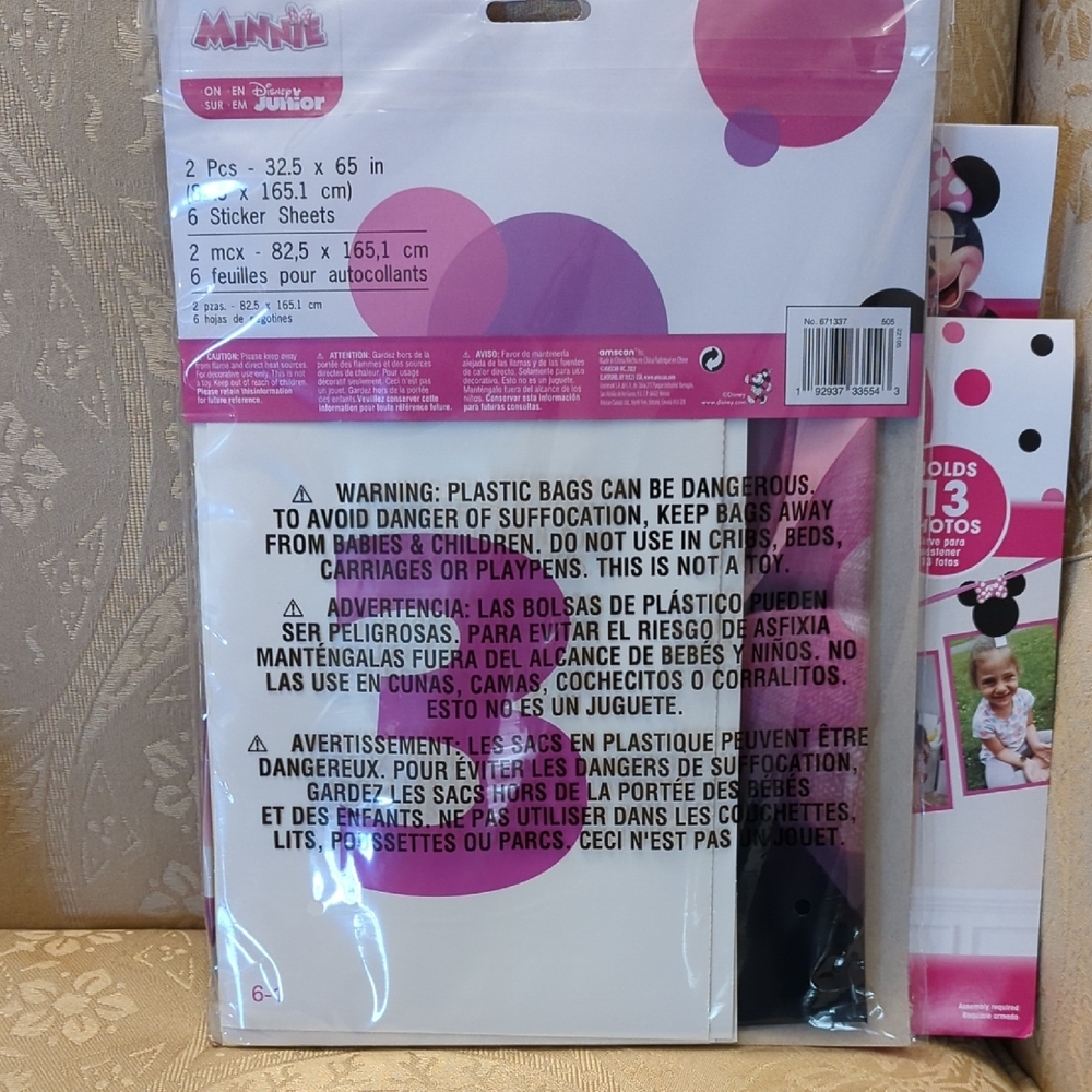 New With Tags Minnie Mouse Birthday Party Supplies Set 🩷🤍 - Picture 5 of 7